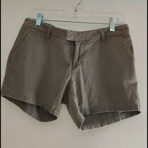 Volcom shorts
